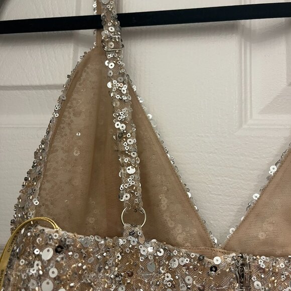 Bronx and Banco Tessa Mini Dress Silver Sequin Mini Dress Size M - Picture 8 of 10